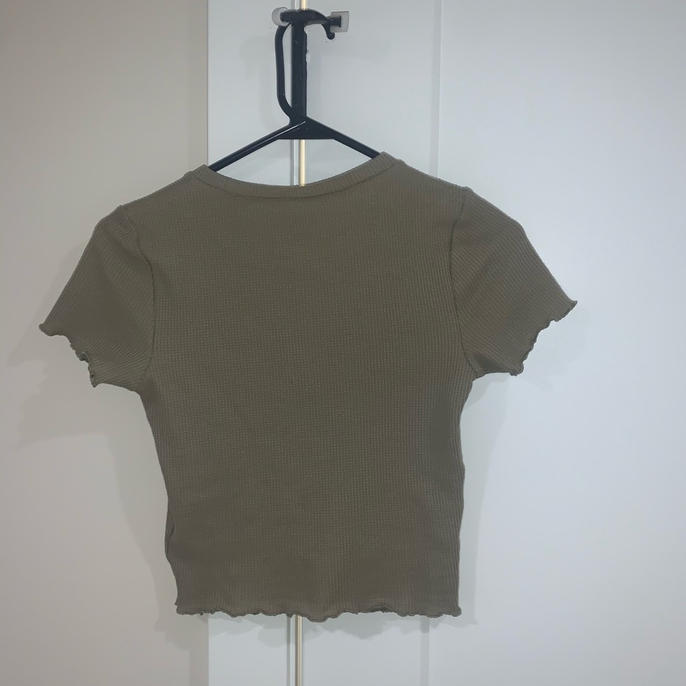 🔥🔥Crop top! - Picture 2 of 3